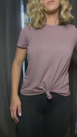 MILF Teacher Miss Lynn’s boobs bounce so well - free porn video