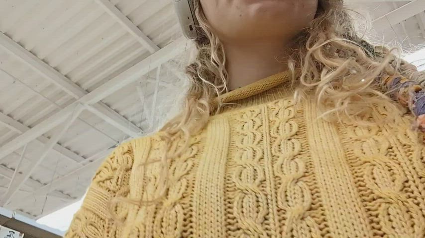 Plugged shopping got me dripping - free porn video