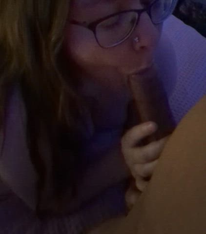 He gets so hard when I lick up and down his cock 🖤 - free porn video
