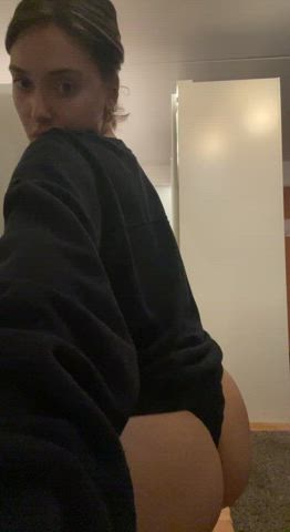 What would you do with my ass... i'm just asking for a friend hehe - free porn video