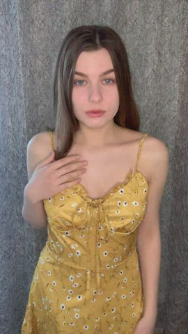 I’ll let you cum inside me if you eat me out before - free porn video