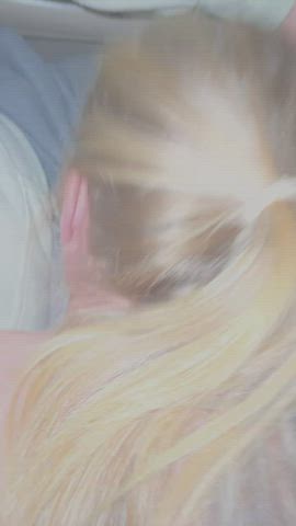 Road head on way home - free porn video