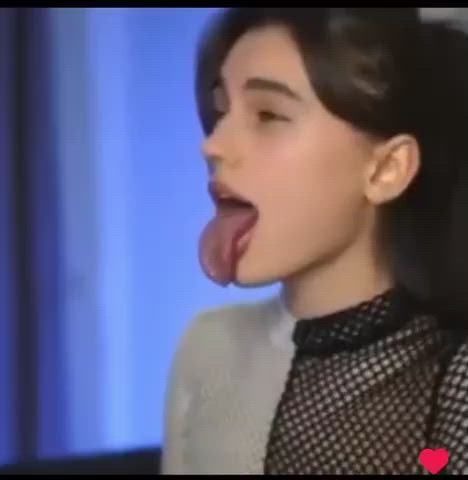 Anyone know her name and more videos of her? - free porn video