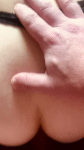 I love to fuck back when getting it doggystyle😈 - free porn video