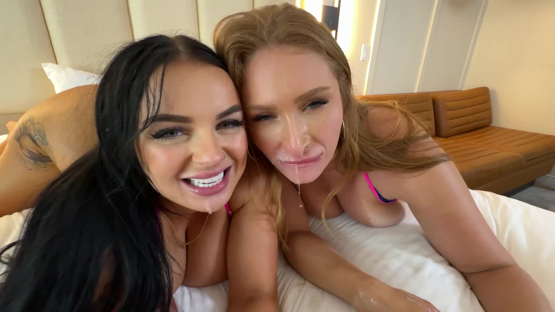 Our first cum kiss - free porn video