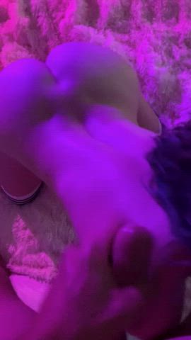 cuming on a gamer girls bubbly ass - free porn video