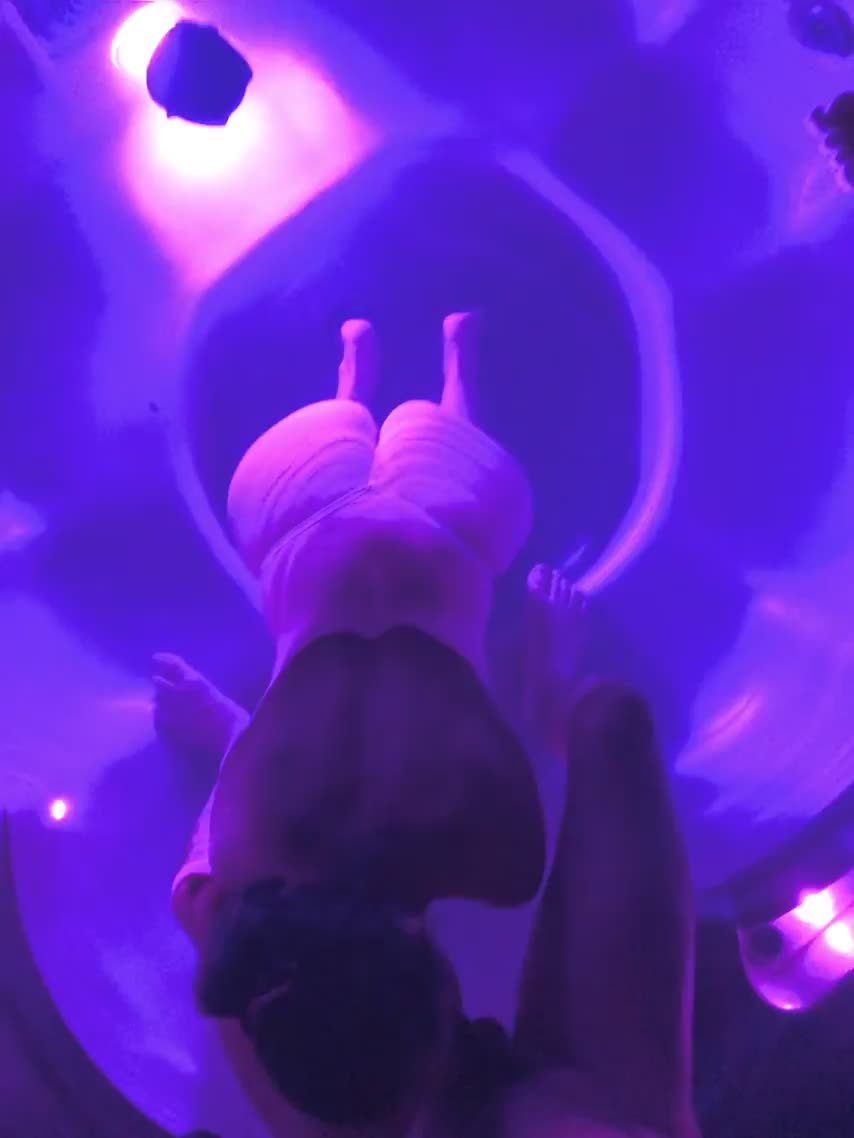 The hot tub gets me in the mood - free porn video