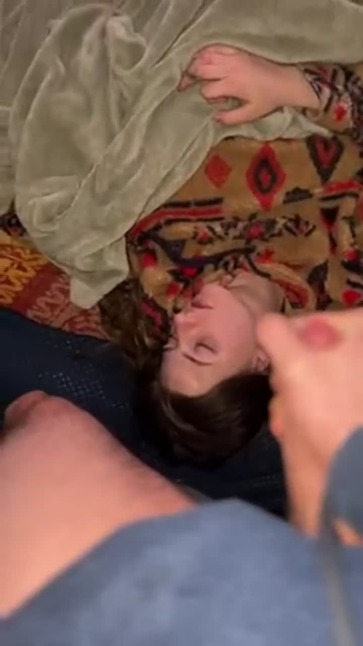 Told him to cum on my face while I slept! - free porn video