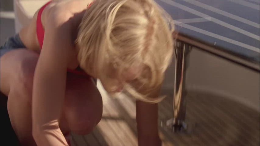 Jennifer Garner "Alias" (2002) - free porn video