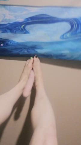 Still dripping wet from my throat - free porn video
