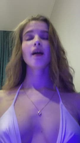 kiss me - free porn video