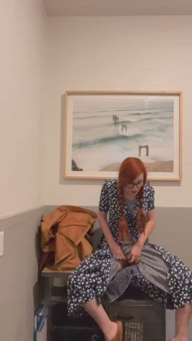 I’m a regular at this coffee shop but they I have no idea I masturbate in the bathroom every time I come in - free porn video