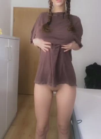 Hourglass Body Shape - free porn video