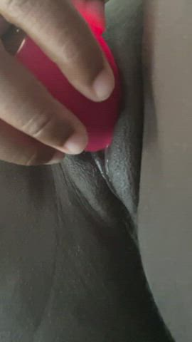 Accidentally had my first squirt! - free porn video