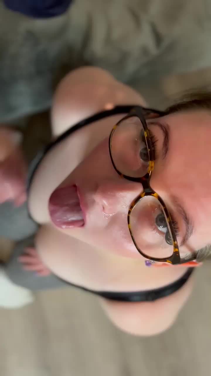 I think i need to clean my glasses - free porn video