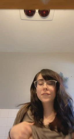 5'1 and they keep growing - free porn video
