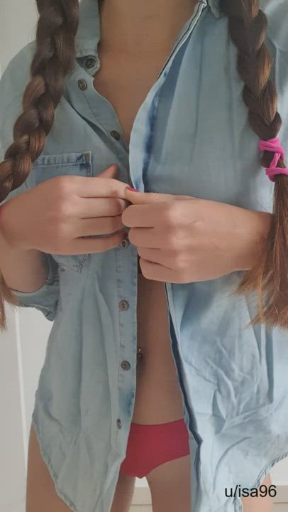 I'm so horny today guys...I need to cum - free porn video