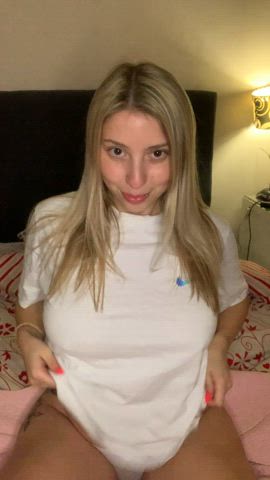 Do you like when a university girl undresses for you? - free porn video