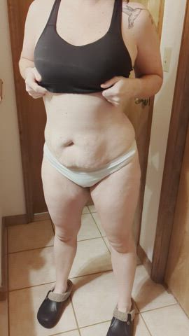 curvy hotwife slut for your viewing pleasure - free porn video