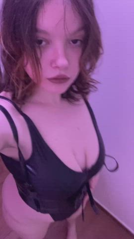 Would you want to lick my pussy at if showed it to you 🤭? - free porn video