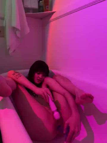 I need someone to help stretch me out 🥺 (18f) - free porn video