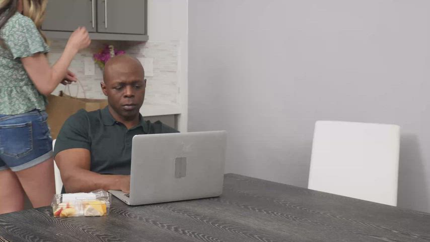 Tatted vegan slut Marley Madden gets sucks and fucks roommates BBC to apologize for being rude - free porn video