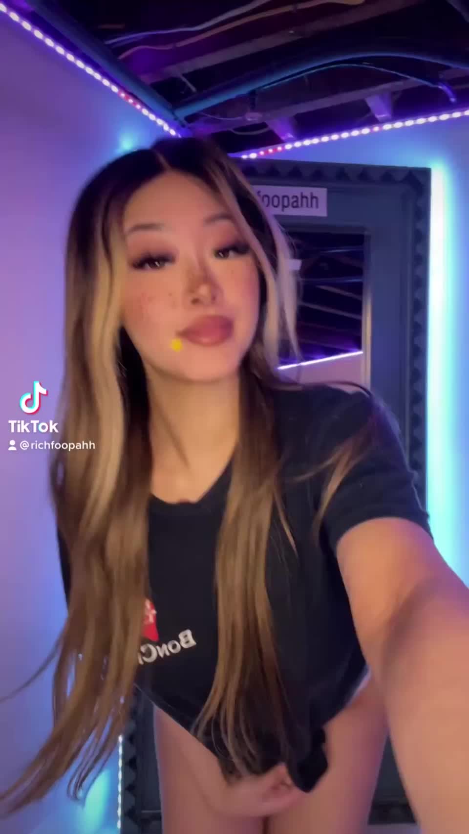 Trying out a new transition - free porn video