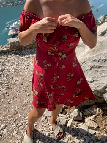 A hiker caught me pulling out my tits! F18 Asian. (Bonus points if you can guess the country) - free porn video