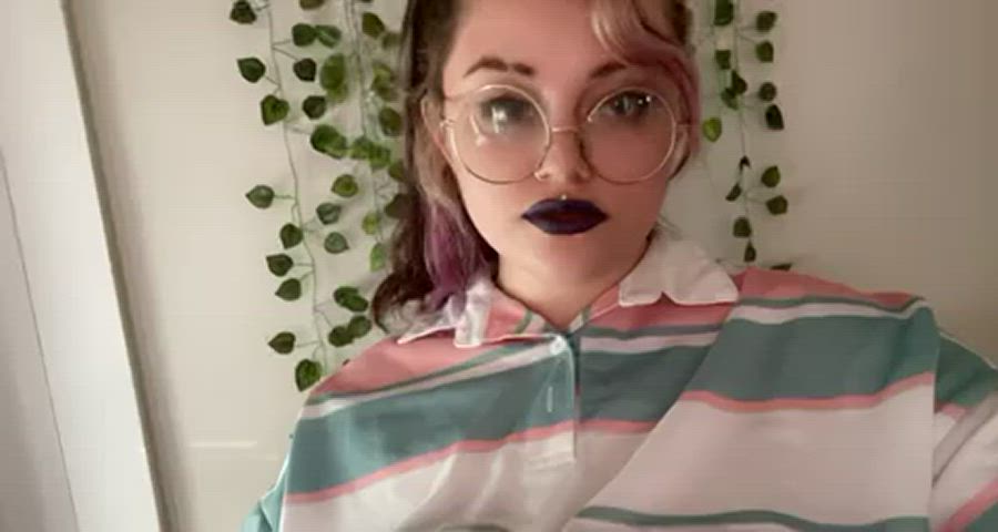 Melons flashing - free porn video