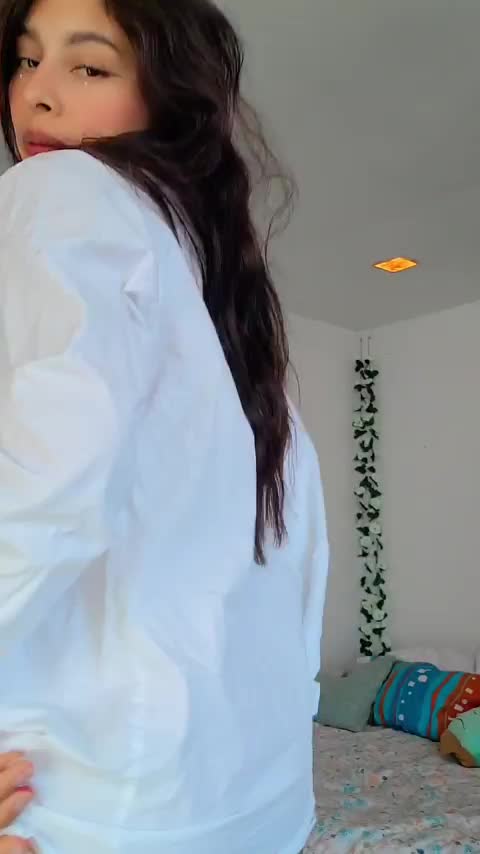 brunette - free porn video