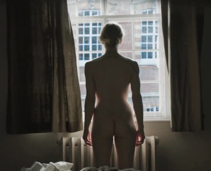 Jeany Spark in Collateral [S1E3-2018]: Tochus - free porn video