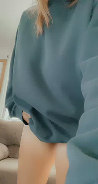 Am I busty enough for you? - free porn video