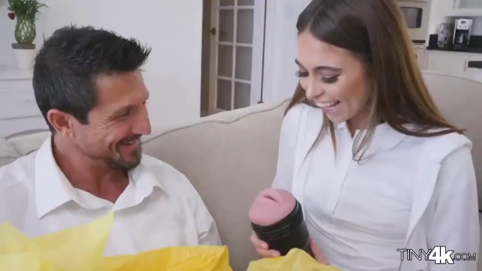 Riley Reid - Naughty Fathers Day Gift - free porn video