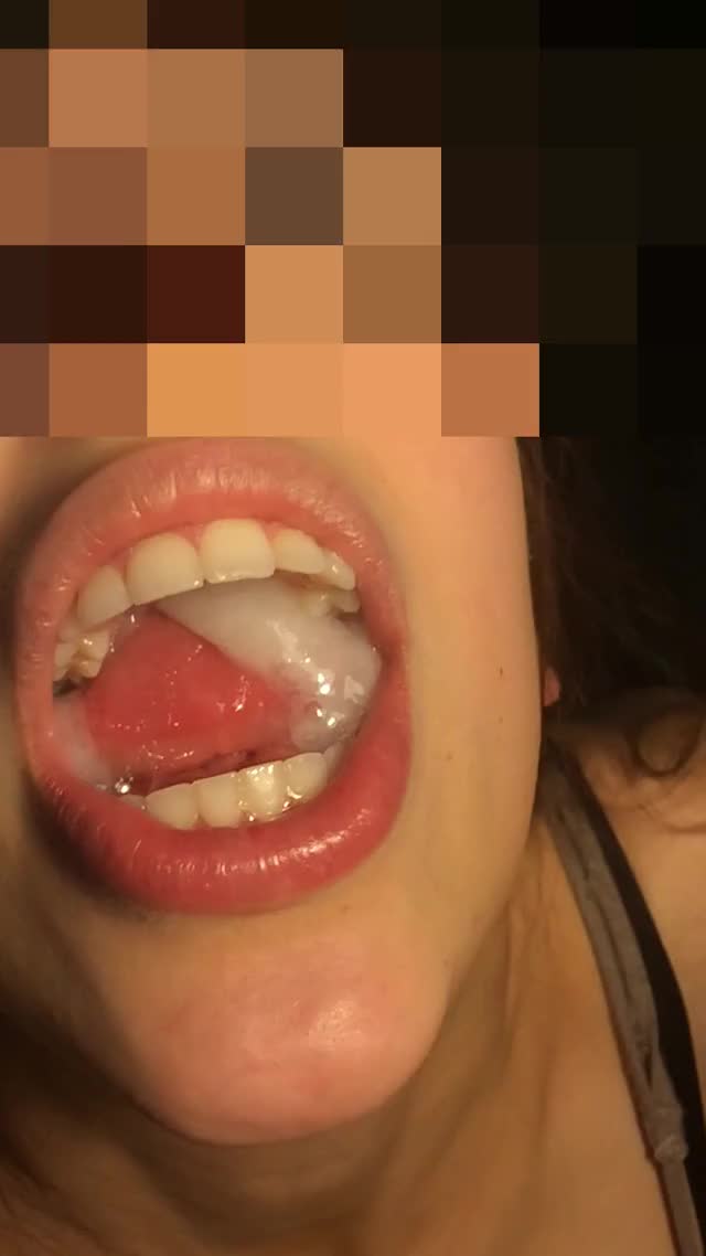 A slow motion of me playing with cum - free porn video