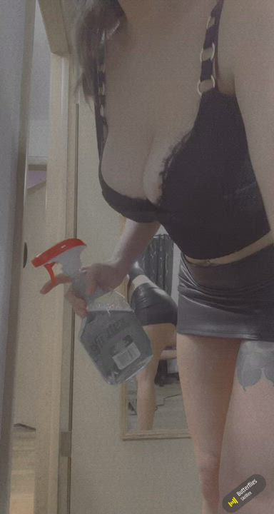 Breed me while I clean - free porn video