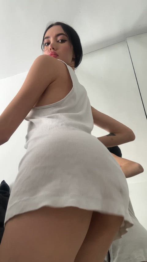 Can I sit on you lap? - free porn video