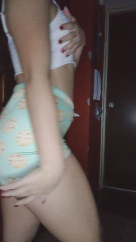 would you like to have fun with my ass? - free porn video