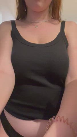 I’m looking for a bf who’d let me send him nudes like this throughout the day - free porn video