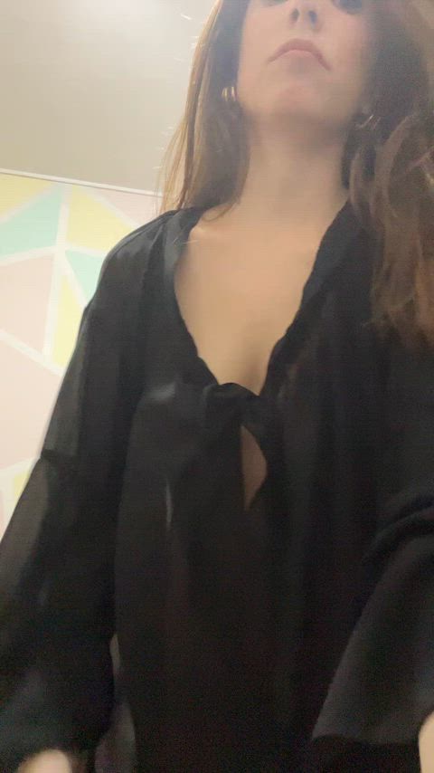 Say yes if you would cum on my tits - free porn video