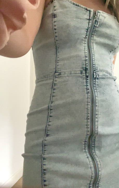 I want you to breed me right here right now! (F) - free porn video