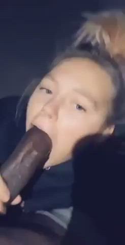 Teen sucks bbc - free porn video
