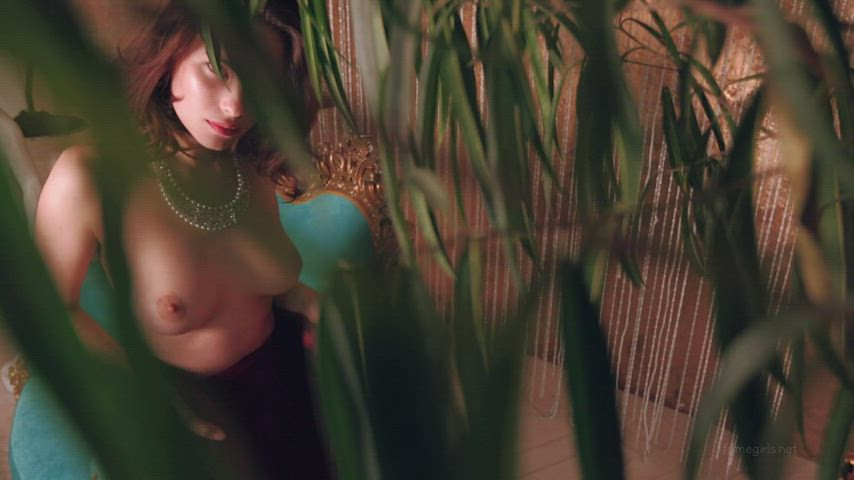 Diana - free porn video