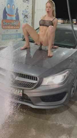 Car wash - free porn video