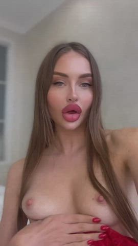 Extra small maid at your service - free porn video