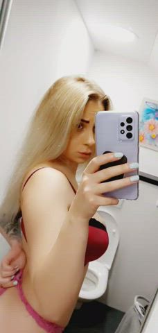 There hasn't been a big dick in that ass for a long time - free porn video