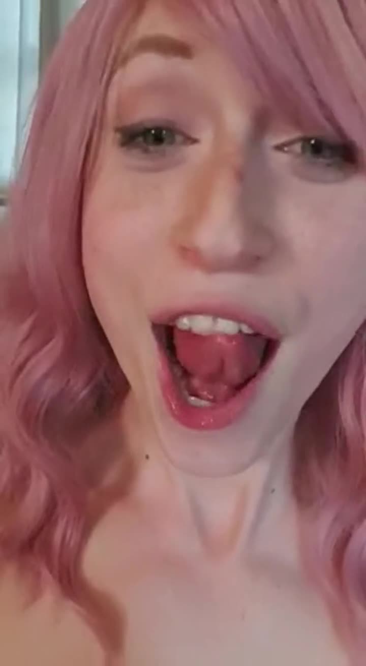 Swallowing loads is my happy place 💦😛 - free porn video