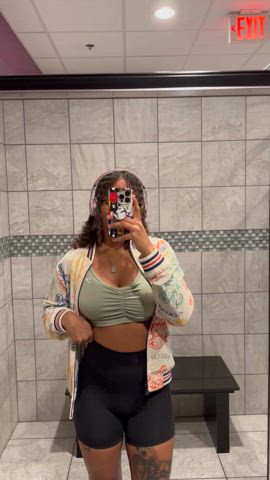 do my tits make you goon - free porn video
