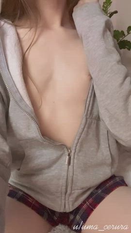 Wishing you a happy weekend! Here's my tits :) - free porn video