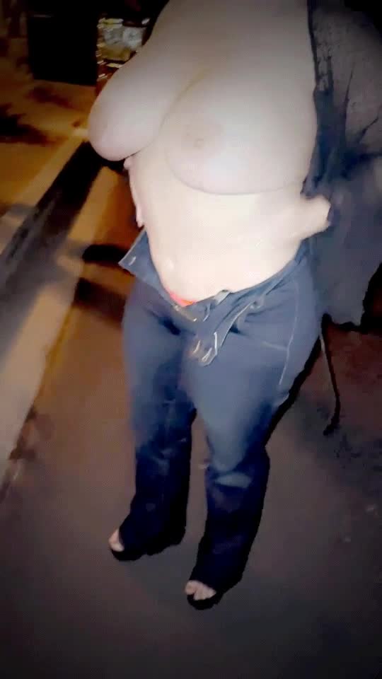 Lady by day and naughty by night😈🫦 - free porn video