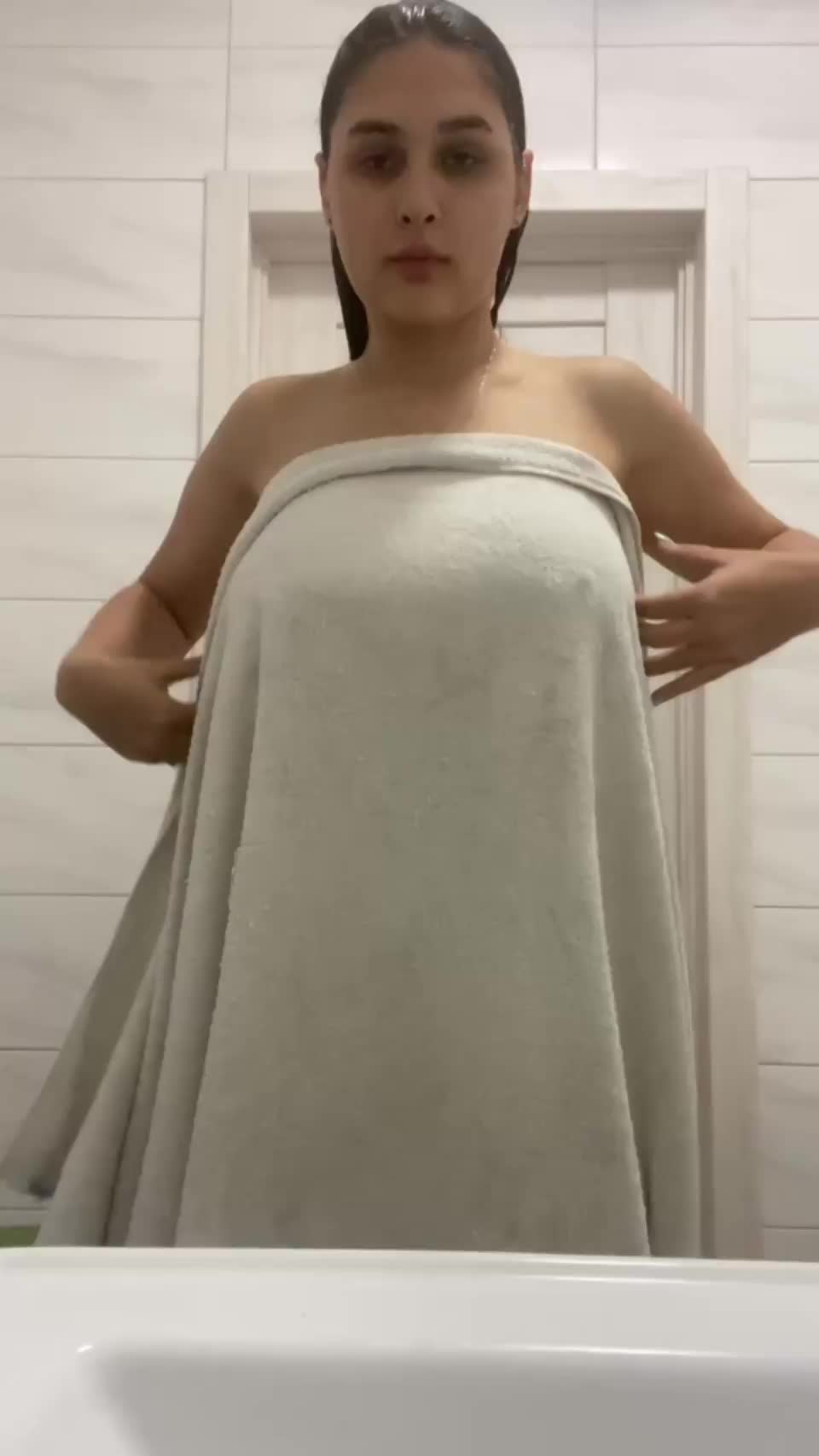 My clean big tits want to have fun - free porn video